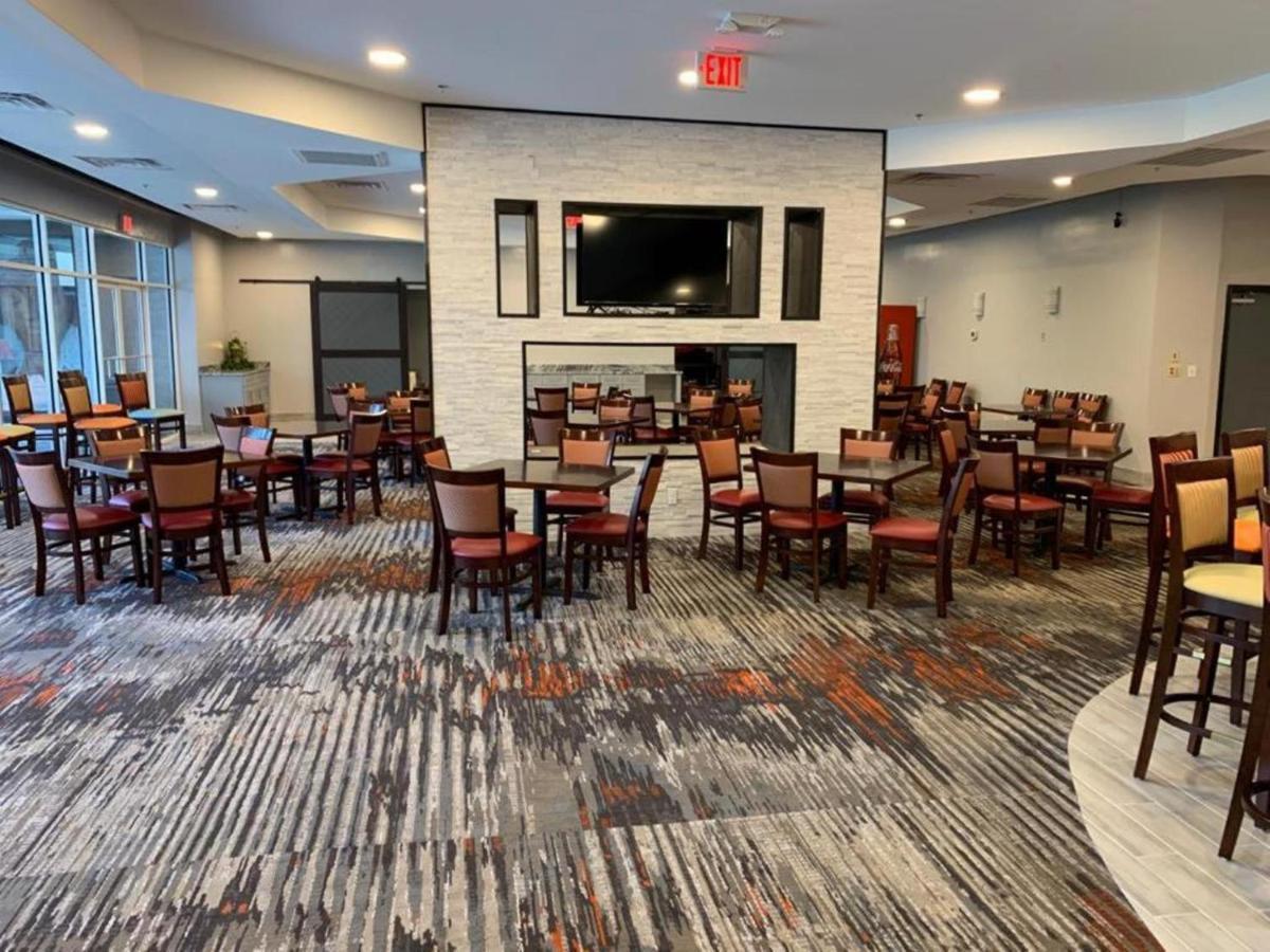 Ramada By Wyndham Gainesville Zewnętrze zdjęcie